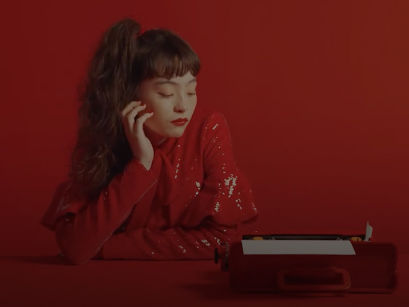 バレンタインフィーバー X モトーラ世理奈